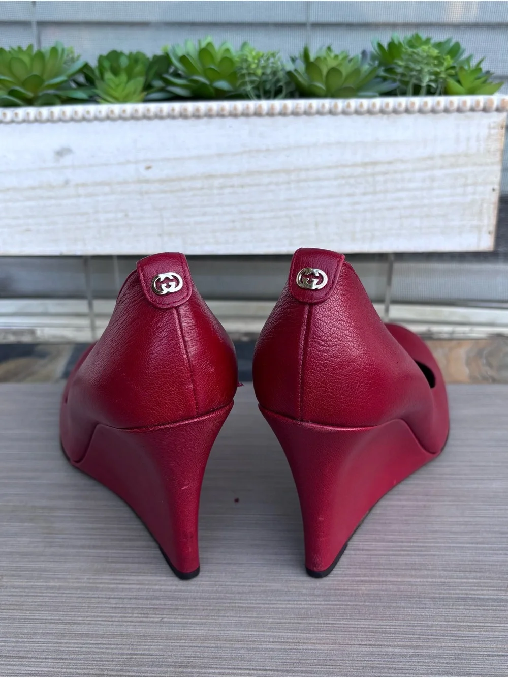 GUCCI Leather Wedge Pumps